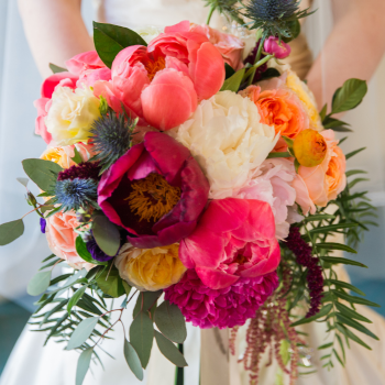 bouquet de mariée pivoines